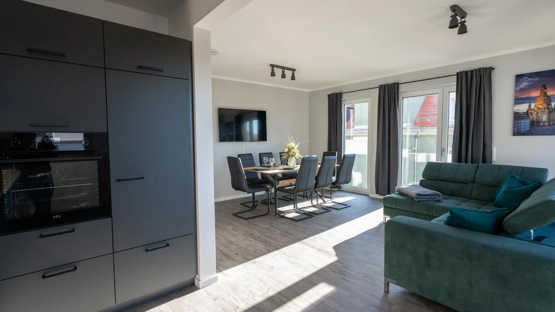 Supreme City Dream Mit Terrasse Und Parkplatz - 110M² دريسدن ألمانيا