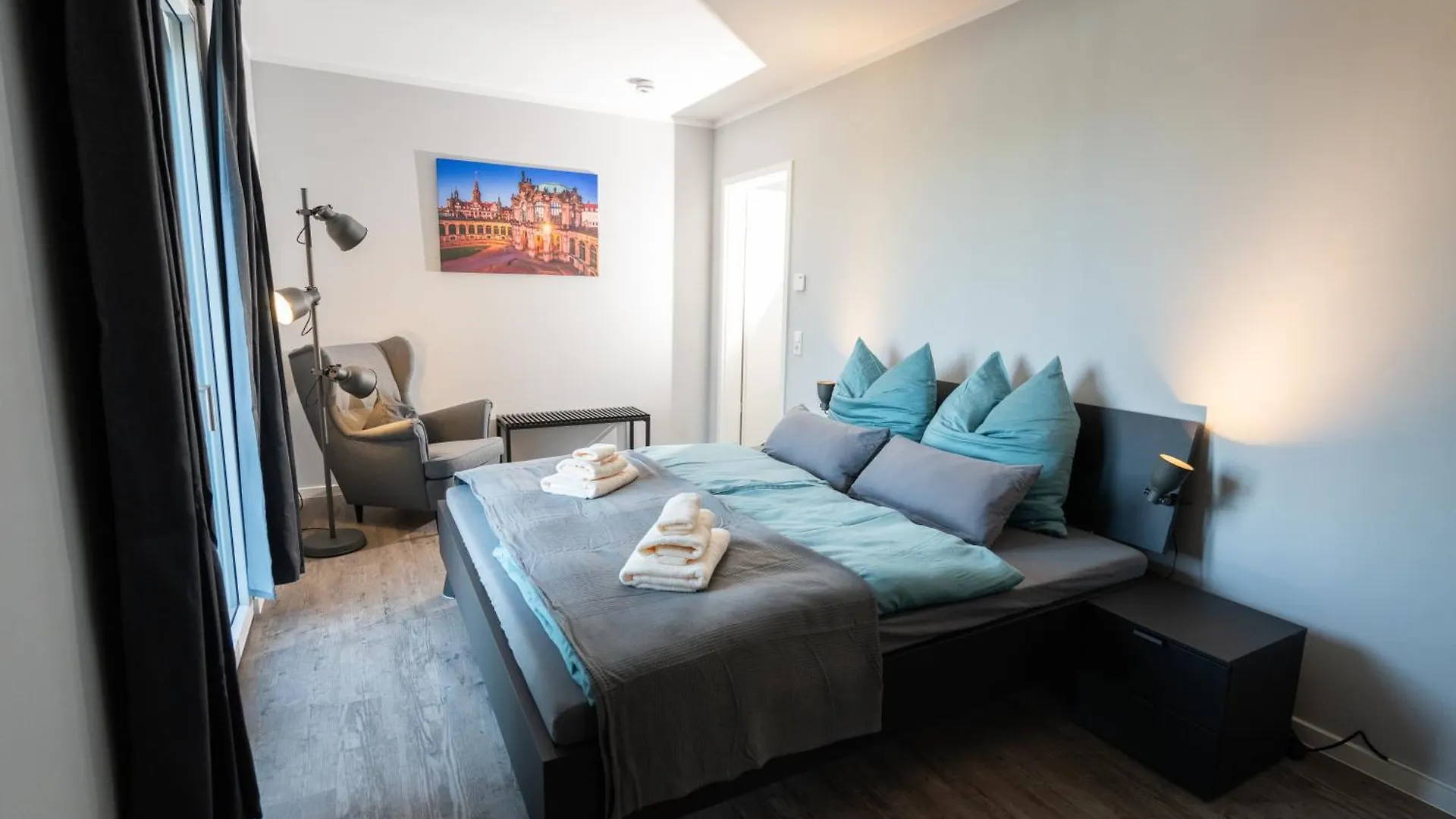 Supreme City Dream Mit Terrasse Und Parkplatz - 110M² دريسدن