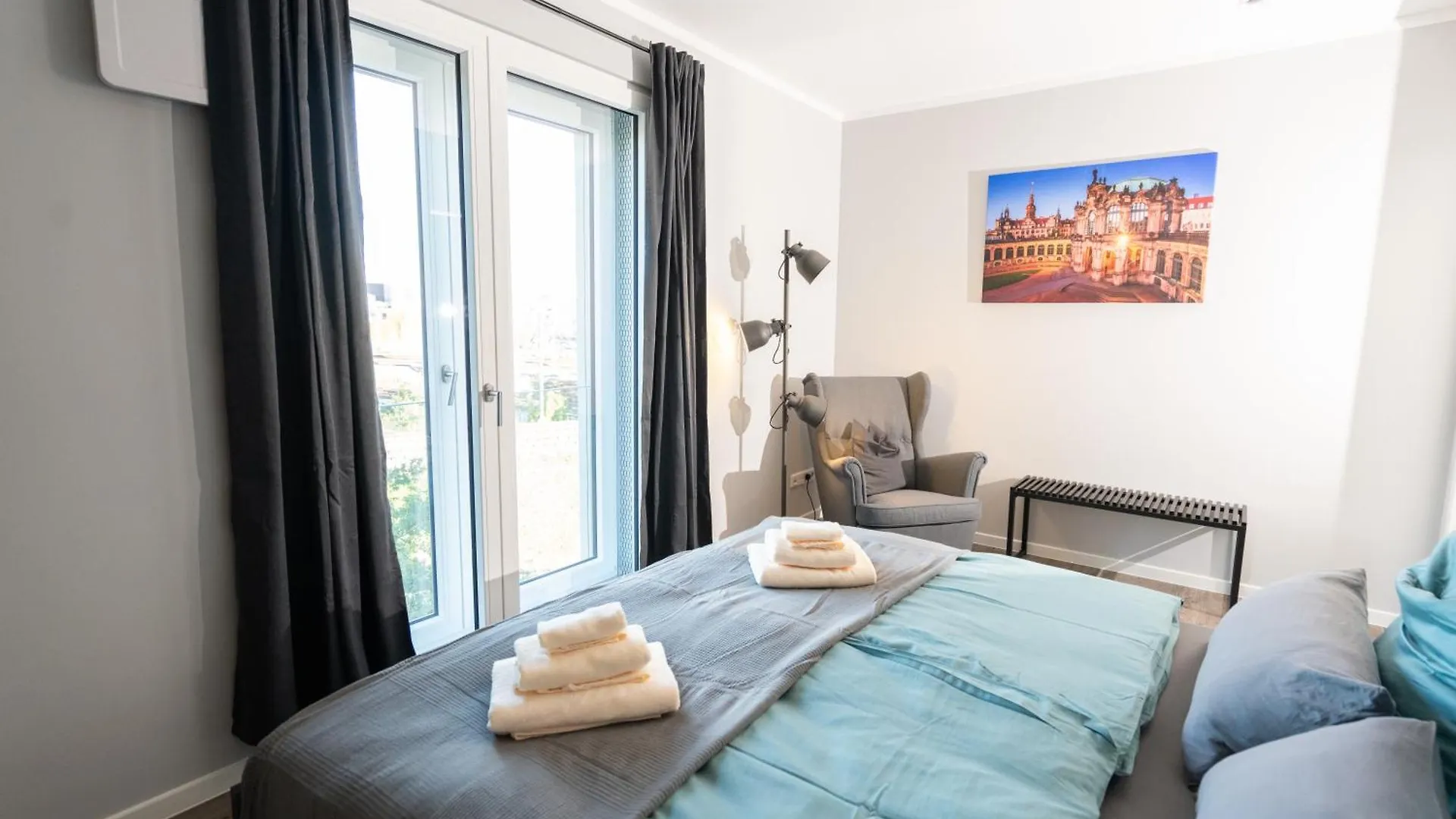Supreme City Dream Mit Terrasse Und Parkplatz - 110M² دريسدن 0*,
